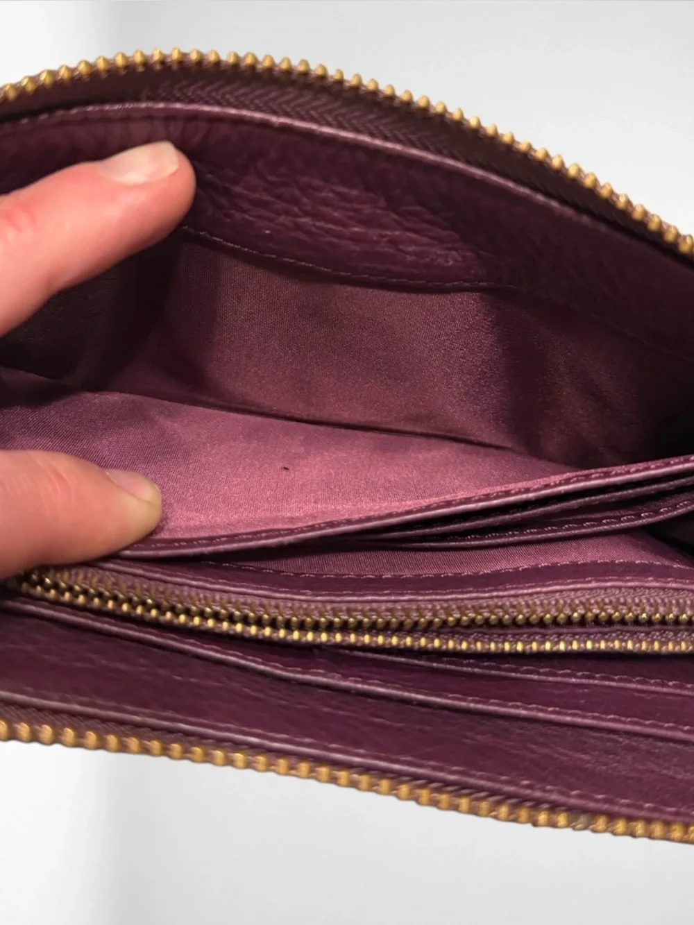 Tory Burch Amanda Continental Zip Around Wallet Women’s Leather Eggplant Purple
